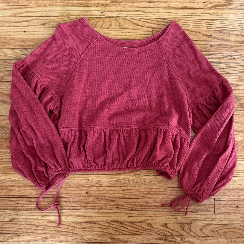 Aerie Red Long Sleeve Crop Top